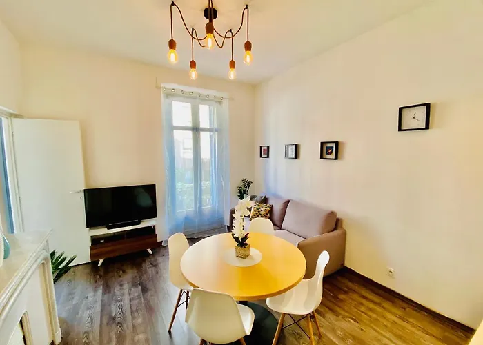 Deux Pieces Proche Palais Et Plages Apartment Cannes